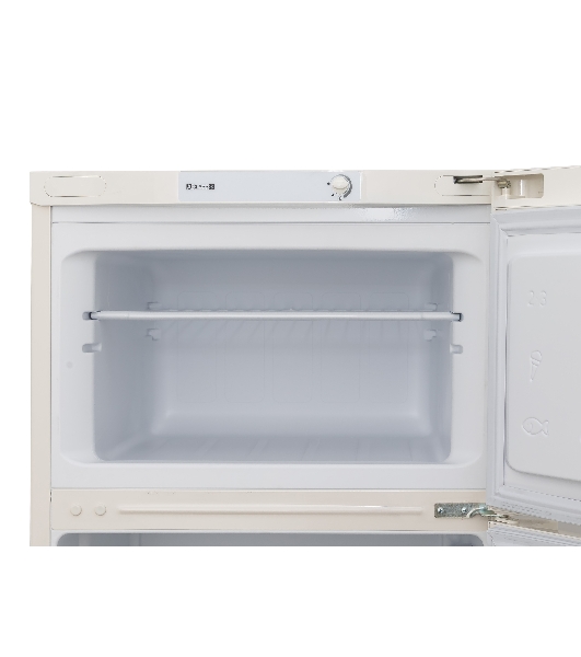 Холодильник Indesit TIA 16 E бежевый двухкамерный 245/51 л морозилка сверху, капельная система