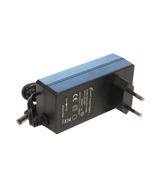Маршрутизатор MikroTik L009UiGS-RM, 8*1Gbit, 1*SFP 2.5Gbit(вилка US)
