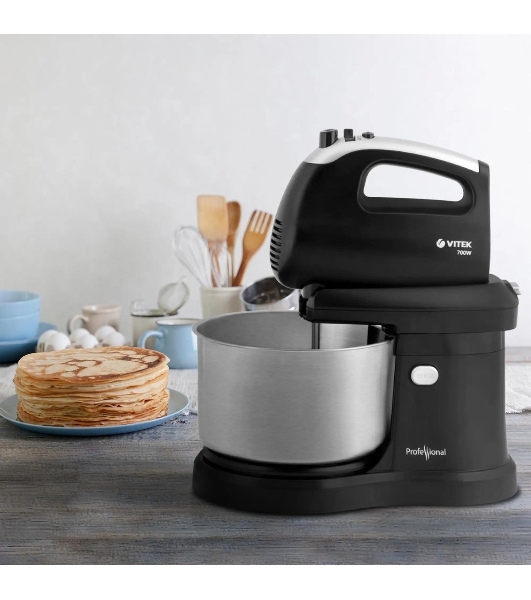 Миксер Vitek VT-1417 ST, 700 Вт, 2,8л., с чашей, черный