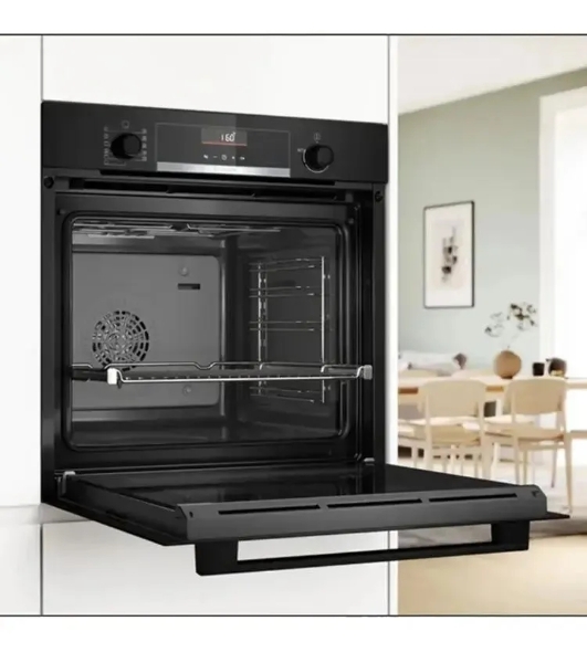 Духовой шкаф электрический Bosch HBG536EB4 черный