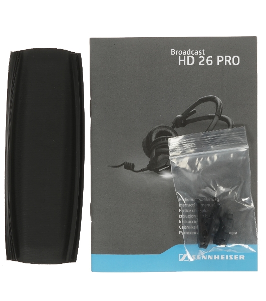 Проводные наушники Sennheiser HD 26 Pro черный, накладные, Jack 3.5/6.3 мм, складная чашка