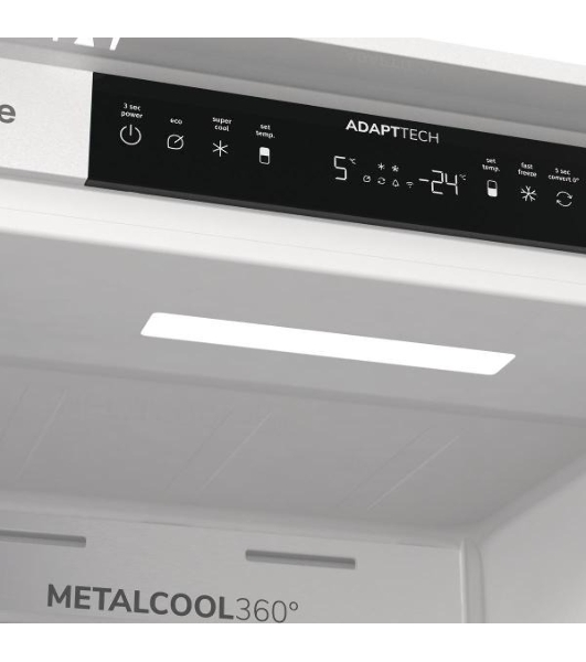 Встраиваемый холодильник Gorenje NRKI517E82WF, полезный объем 244 л, электронное управление, цифровой дисплей, автоматическое размораживание No Frost, быстрое замораживание, интенсивное охлаждение, зона свежести с контролем влажности, инверторный компрессор, энергоэффективность А+