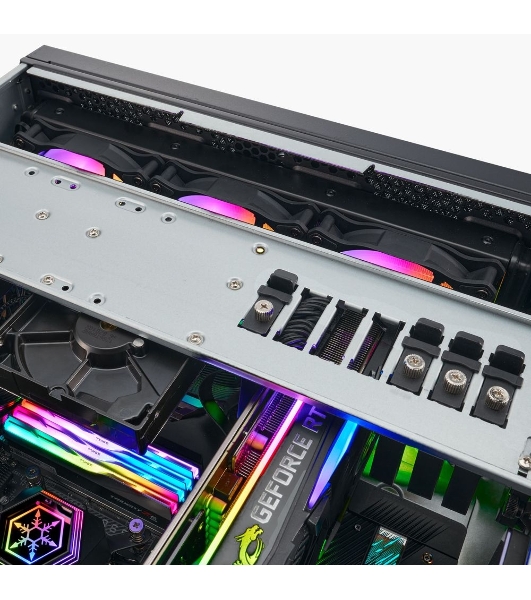 Компьютерный корпус Silverstone SST-RM44