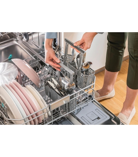 Встраиваемая посудомоечная машина Gorenje GV642D90, черный, 59.8 см, 14 компл., 45 дБ, класс A+++