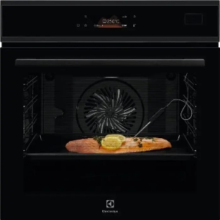 Духовой шкаф электрический Electrolux EOB8S39H черный