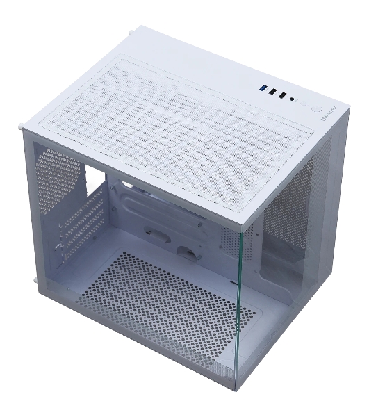 Компьютерный корпус Defender NovaCube белый, mATX, USB3.0, w/o fans
