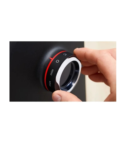 Мясорубка электрическая Bosch MFWS650B черный, 2100 Вт, 3.5 кг/мин, реверс, защита от перегрузки, насадки - 5