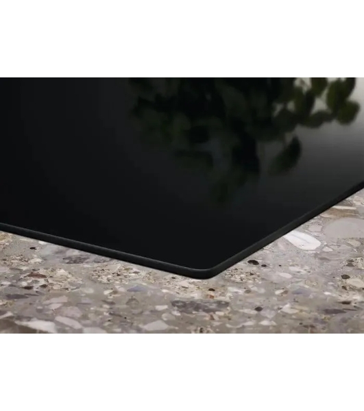 Варочная панель Electrolux LHR3233CK черный