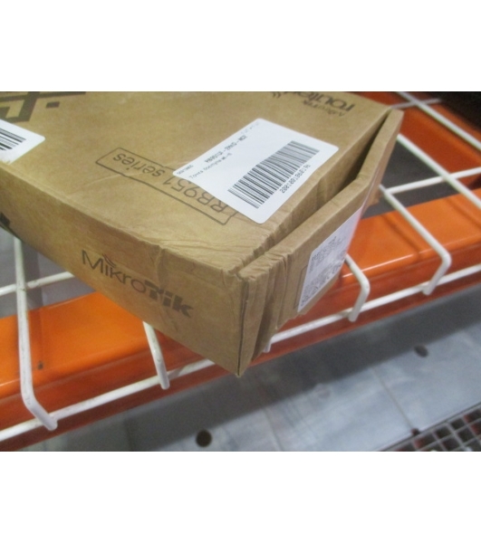 Роутер беспроводной MikroTik RB951UI-2HND N300 10/100BASE-TX белый