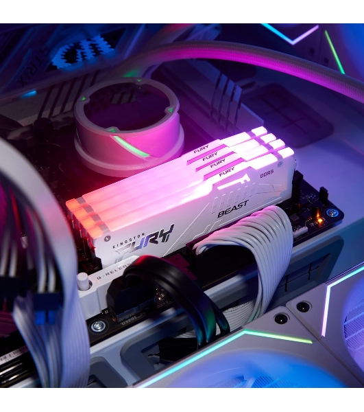 Оперативная память Kingston Fury Beast, DDR5, 16Gb (1x16Gb), 5600MHz, CL40, DIMM, радиатор, RGB, белый