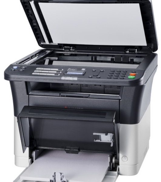 МФУ лазерное Kyocera Ecosys FS-1025MFP (1102M63RU0/1102M63RUV/1102M63RU2/1102M63NX2/1102M63DZ2), A4, ч/б, печ. до 25 стр/мин., скан. до 18 стр/мин. (ч/б) 6 стр/мин. (цвет), 600 x 1800 dpi (печать) 600x600dpi (скан), USB, RJ-45