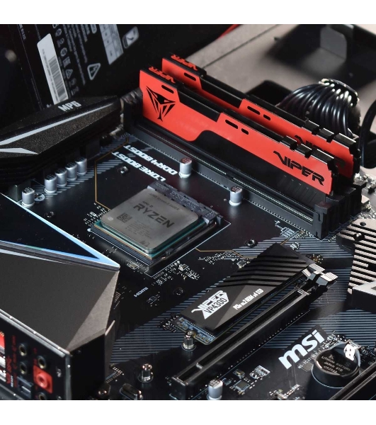 Оперативная память Patriot Viper Elite II, DDR4, 32GB (2x16 GB), 3200 MHz, CL18, DIMM, радиатор, красный, черный