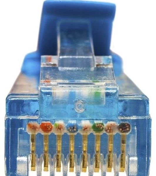 Патч-корд Suprlan 10-0148 UTP RJ-45 вил.-вилка RJ-45 cat.5e 2м синий LSZH 24AWG