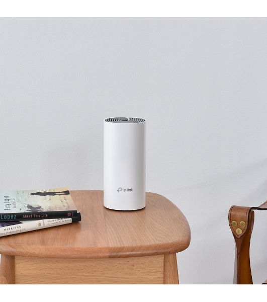 Домашняя Mesh Wi-Fi система TP-Link Deco E4 (3-Pack), 1167 Мбит/с (5 ГГц: до 867 Мбит/с + 2,4 ГГц: до 300 Мбит/с), 2 порта 100 Мбит/с, 2 встроенные антенны на каждом модуле Deco