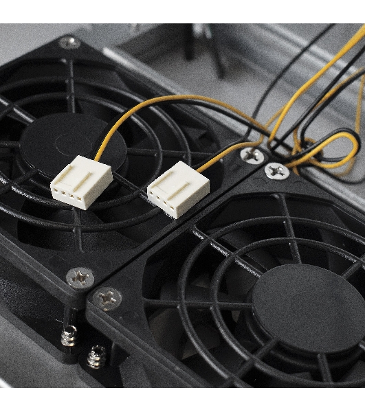 Серверный корпус ExeGate Pro 4U650-010/4U4139L (RM 19', высота 4U, глубина 650, БП 800PAS, USB)