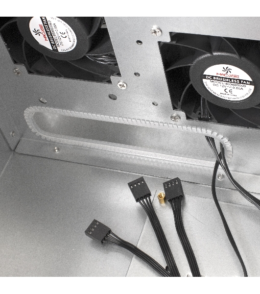 Серверный корпус ExeGate EX292550RUS Pro 4U660-HS24 (RM 19', высота 4U, глубина 660, БП 500ADS, 24xHotSwap, USB)
