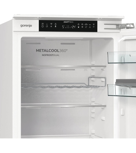 Встраиваемый холодильник Gorenje NRKI517E82WF, полезный объем 244 л, электронное управление, цифровой дисплей, автоматическое размораживание No Frost, быстрое замораживание, интенсивное охлаждение, зона свежести с контролем влажности, инверторный компрессор, энергоэффективность А+