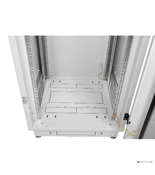 Шкаф коммутационный ЦМО ШТК-М-42.6.8-4ААА 42U 600x820 мм пер. дв. перфор. задн. дв. стал. лист 2 бок. пан. направл. под закл. гайки 550 кг серый