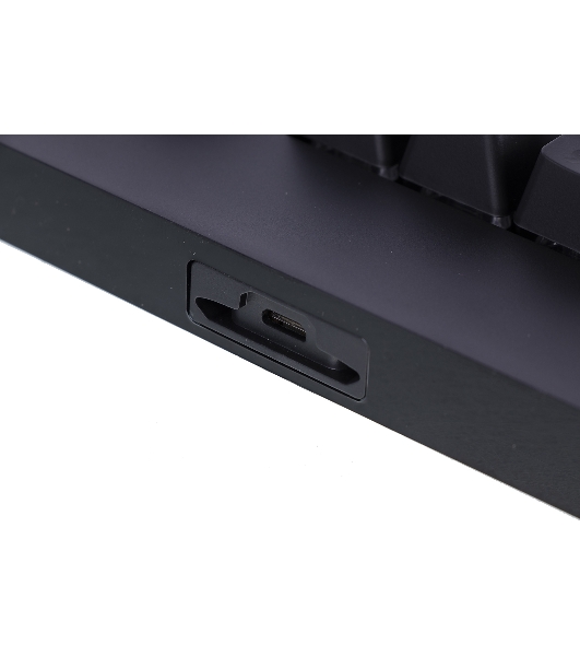Клавиатура Logitech Gaming PRO проводная, USB Type-A, чёрный