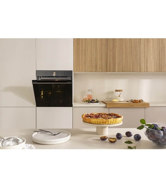 Встраиваемая электрическая духовка Gorenje BFS6148B, объем 77 л, макс. температура 230 градусов, сенсорное/поворотное управление, Wi-Fi, пар (FullSteam), сувид, AirFry, автоматические программы, телескопические направляющие на одном уровне, термощуп, динамическая система охлаждения, многоуровневое приготовление, PerfectGrill, энергоэффективность А+, черный