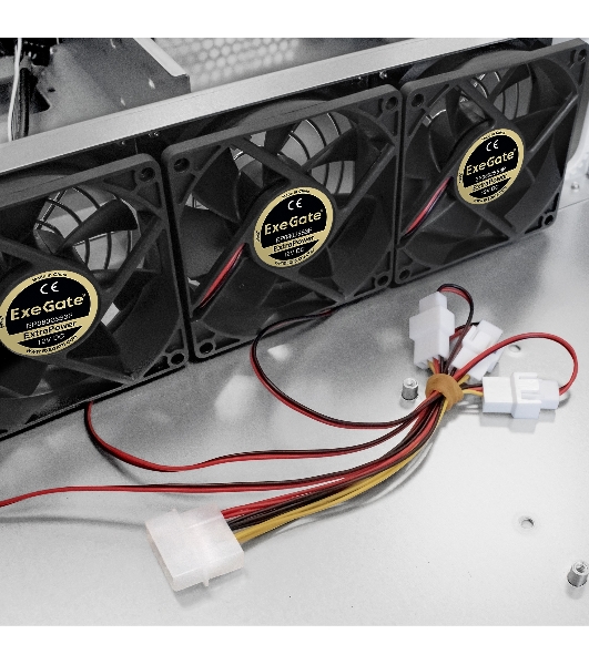 Серверный корпус ExeGate Pro 2U650-08 (RM 19', высота 2U, глубина 650, БП 900ADS, 2хUSB)