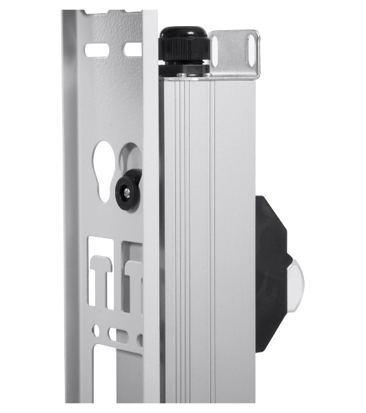 Блок силовых розеток Rem Rem-32, Shuko х 16, IEC 60320 С19 х 8, вход колодка, 1463х45х45 мм (ВхШхГ), 32А, автомат + амперметр, черный, без шнура