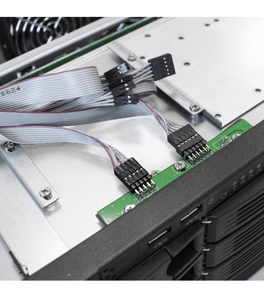 Серверный корпус ExeGate Pro EX281301RUS 3U660-HS16 (RM 19', высота 3U, глубина 660, БП 2U-700ADS,16xHotSwap, USB)