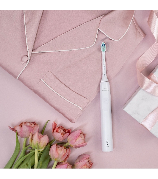 Электрическая зубная щетка Philips Sonicare 3100 series, 1 стандартная насадка C1 ProResults