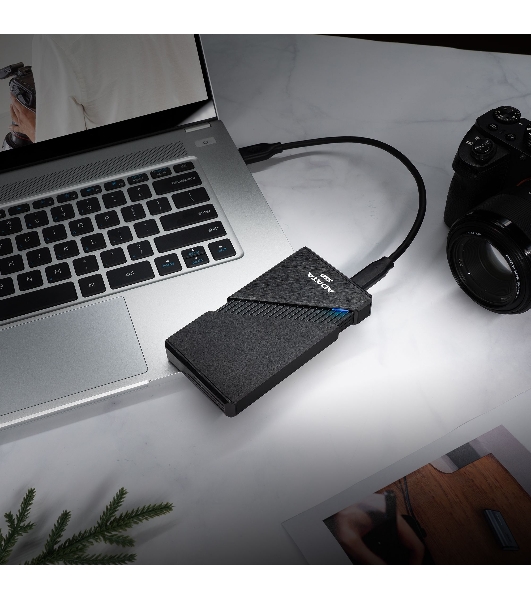 Внешний SSD ADATA SE920, 1Tb, USB 4 Type-C, R/W 3800/3700, черный