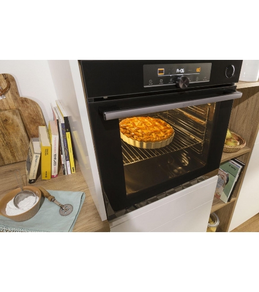 Духовой шкаф электрический Gorenje BPS6737E14BG черный