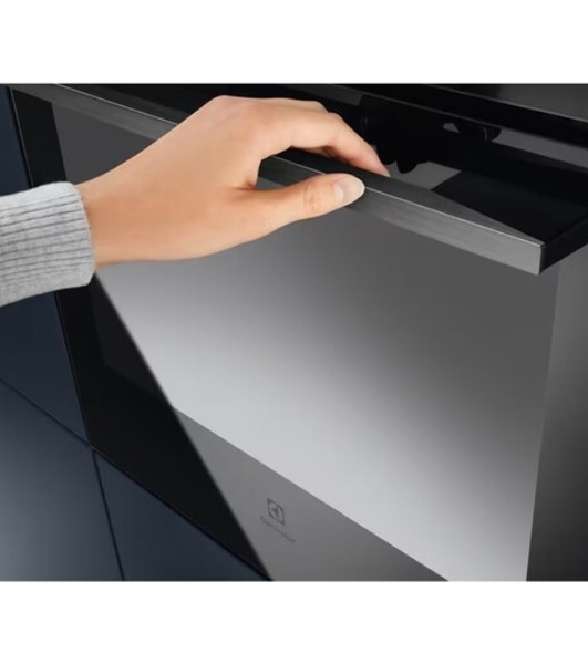 Духовой шкаф Электрический Electrolux KOFBH39H черный