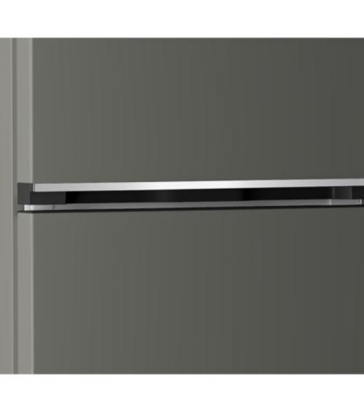 Холодильник Beko B3R0CNK362HG серый, двухкамерный, 220/100л, морозилка снизу No Frost